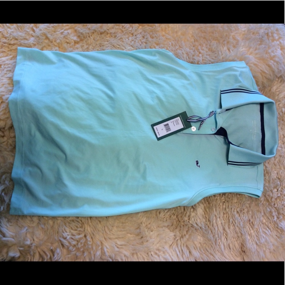 Green golf polo